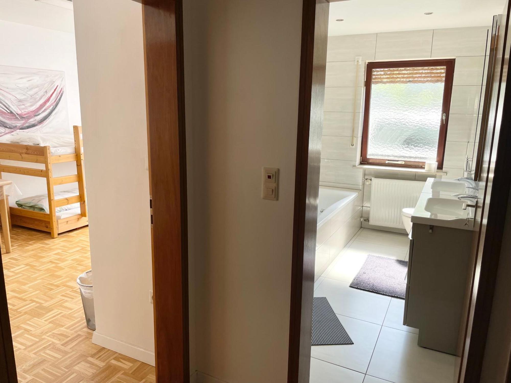 Familienzimmer 노이막트인더오버팔츠 외부 사진